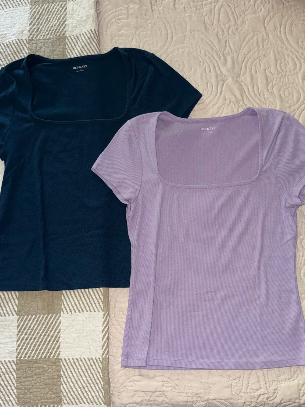 Old Navy Short Sleeve Square Neck Tee in Lavender and Teal